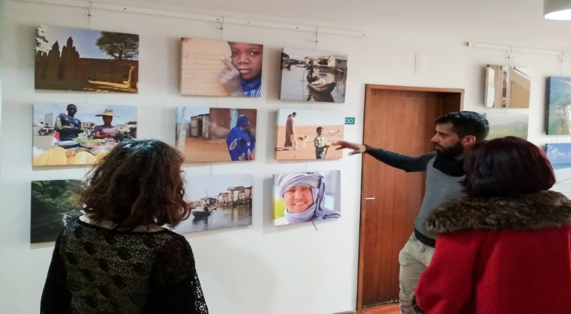 Exposição fotográfica sobre o continente africano na Biblioteca de Prado