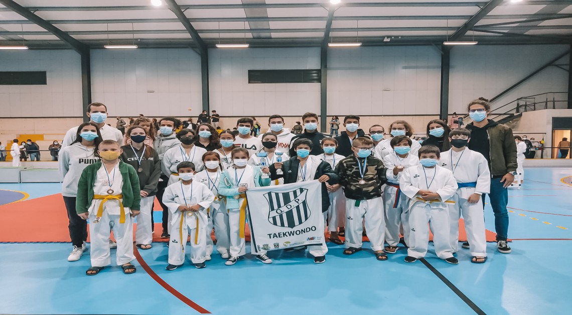 Taekwondo GD Prado conquistou 18 medalhas no Campeonato Distrital